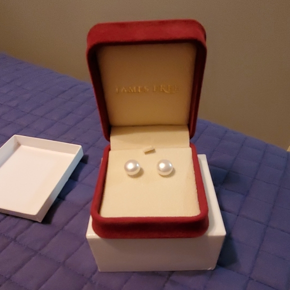 None Jewelry - Beautiful Genuine Pearl Earrings